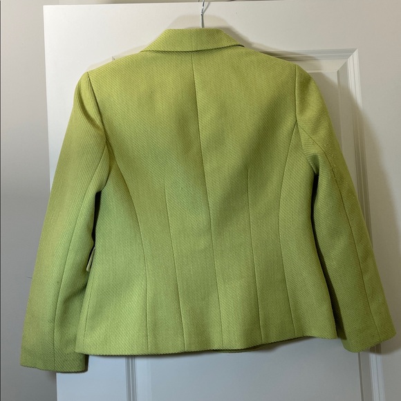 Jones Studio Lime Green Blazer - Picture 3 of 5